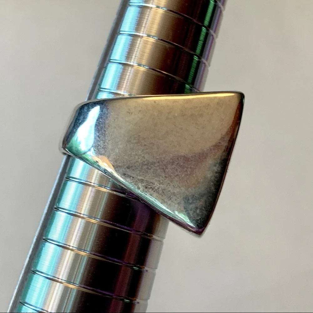 Heavy Metal Ring - Picture 4 of 6